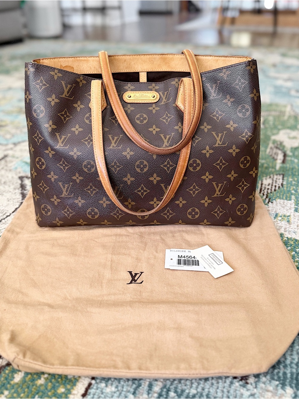 Louis Vuitton Wilshire MM Monogram Shopper Tote Shoulder Bag